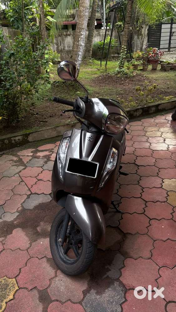 Suzuki access 125, Brown, 2022