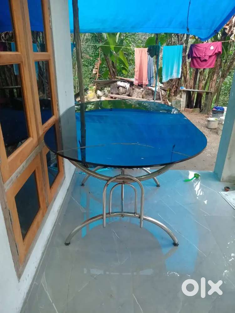 DINING TABLE STAND FOR SALE