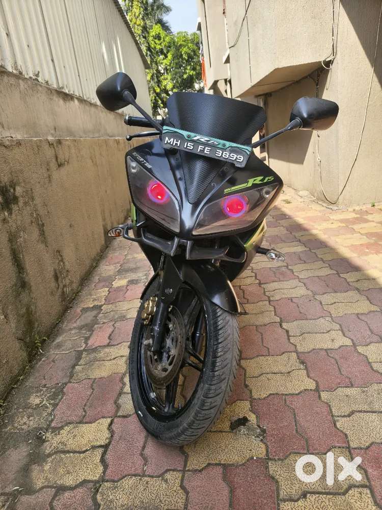 Yamaha R15