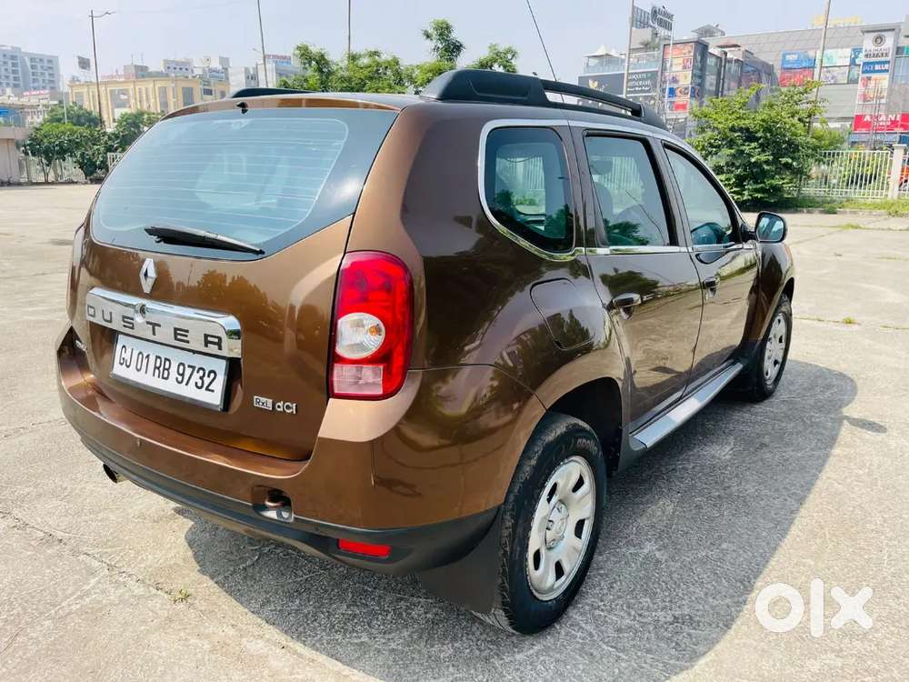 Mahindra Renault Logan 2013