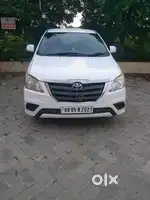 Toyota Innova 2015 Diesel Well Maintained