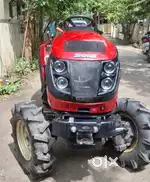 Solis 2516 4 wd tractor