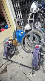 Scooty Pep handicap side wheels