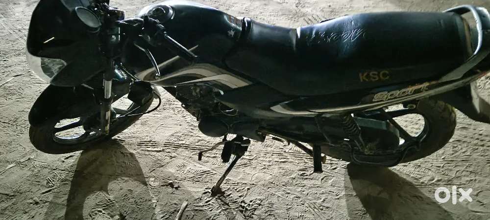 Tvs sports. Good bike aa mileage bahut good aa