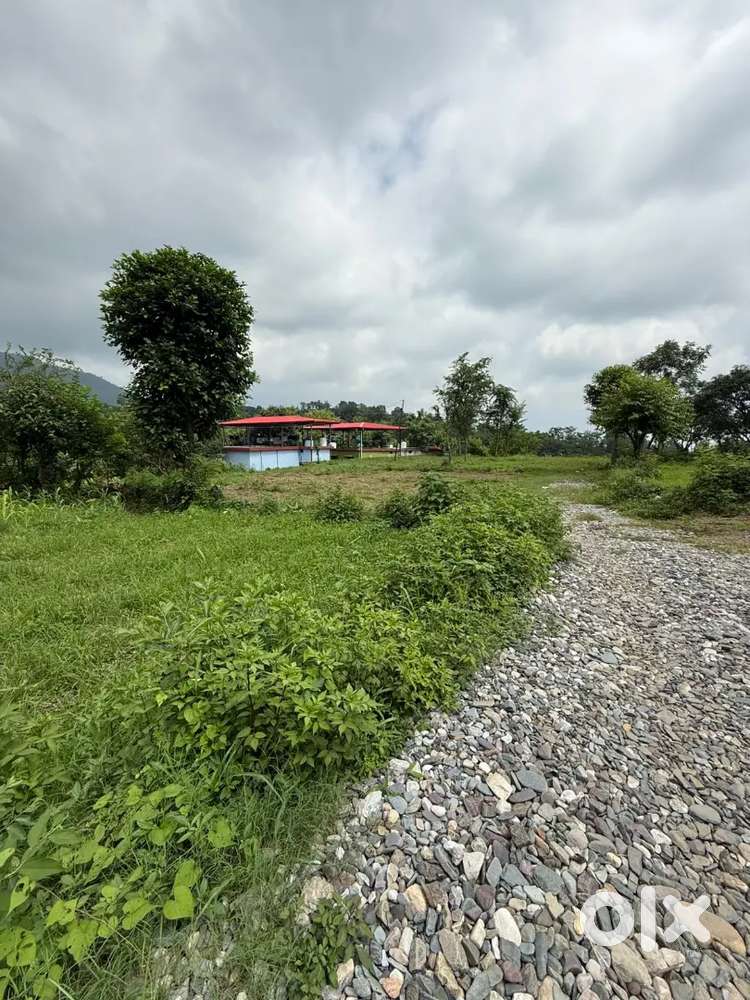 Plots are available in a Beautiful Location