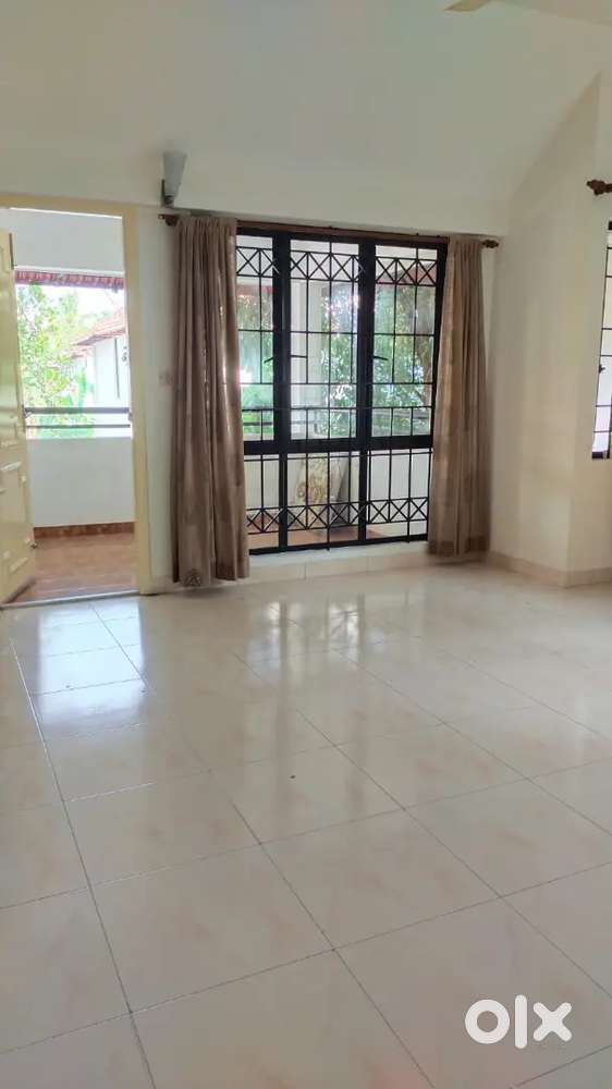 3 bhk   1floor  house  very clean and Neet  house family only