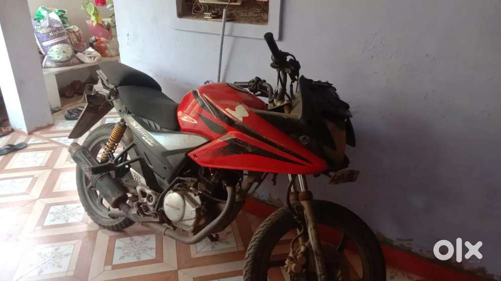 Honda Stunner red colour. urgent sale
