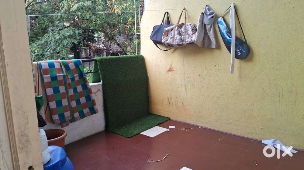 1BHK unfurnished only will get new paint and kitchen trolley