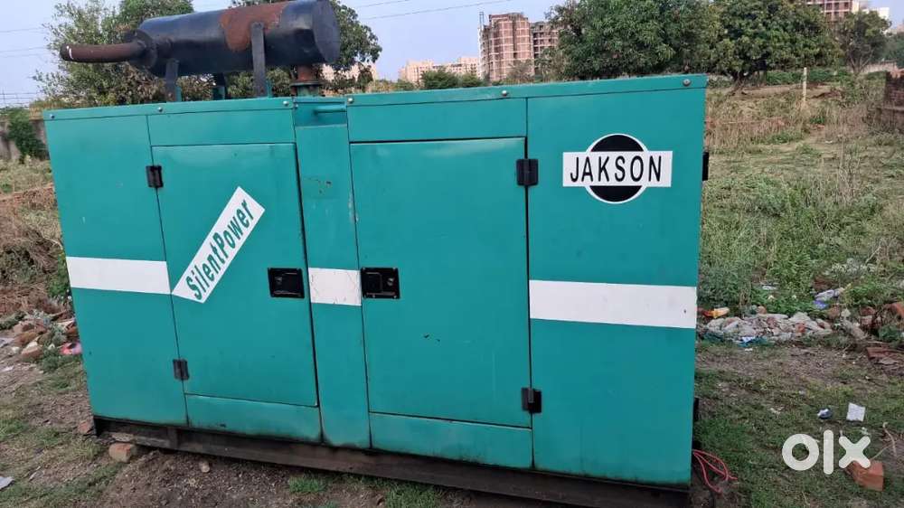 SILENT GENERATOR 2 SAAL KI WARRANTY AUR NAYI BATTERY AUR FREE DELIVERY