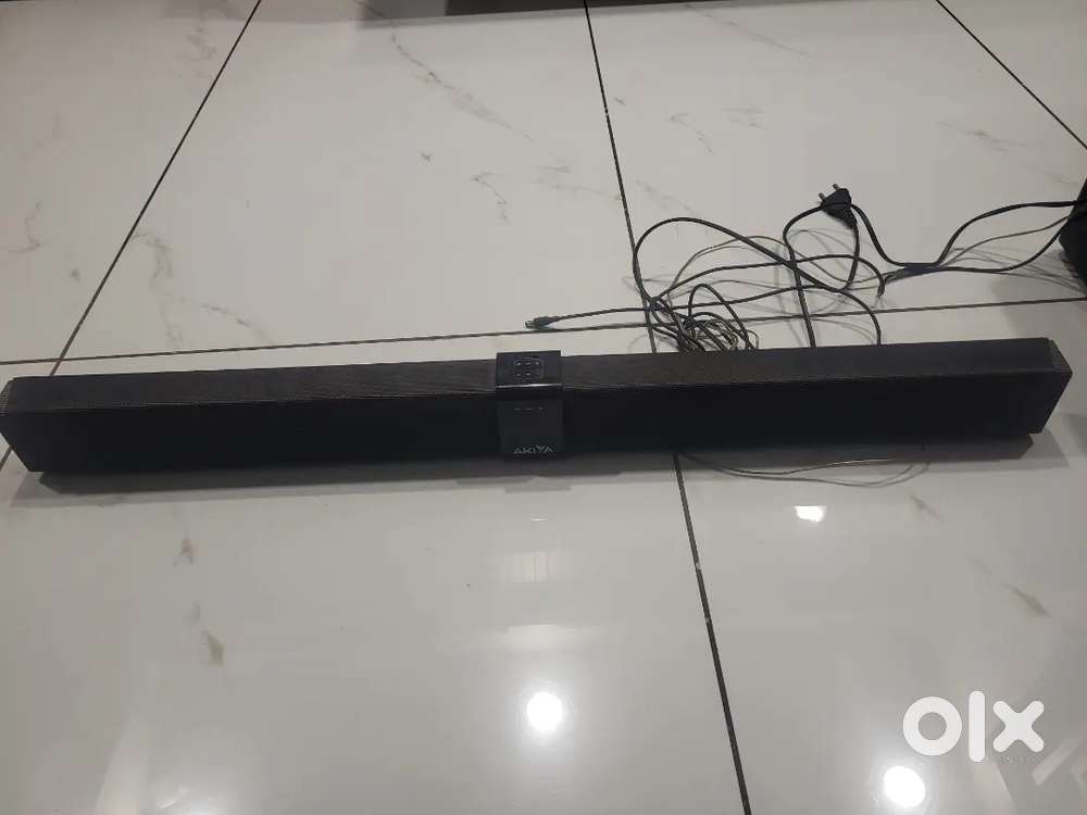 Sound bar 60W with woofer in good condition