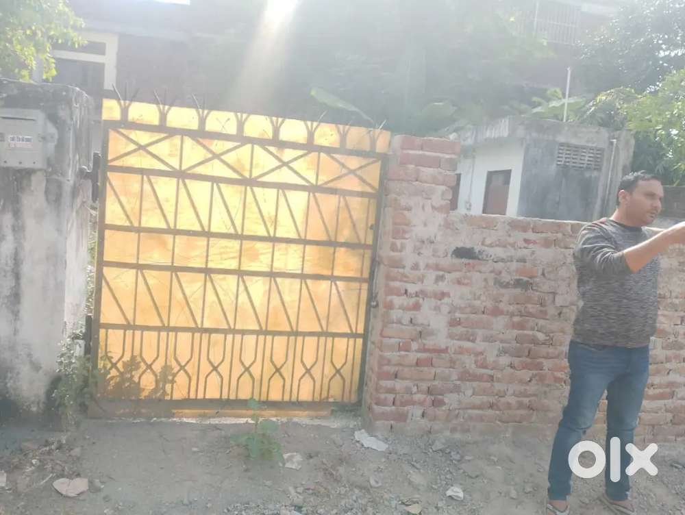 Model town NWR k pass, Narayan vihar plot available