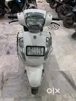 Suzuki access 125 2020 model first owner 23000 kilometer driven