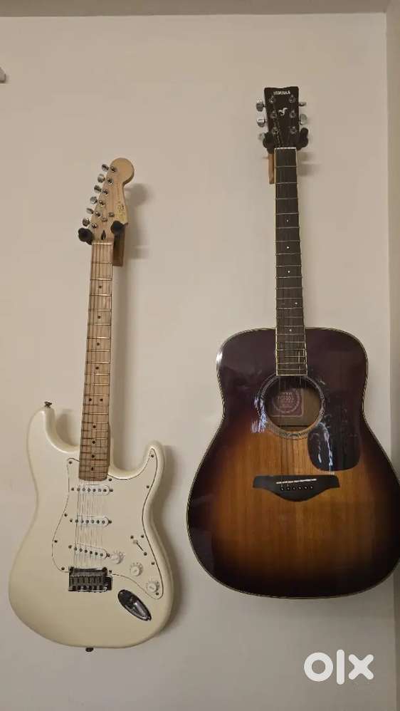 Acoustic guitar, electric guitar, amp