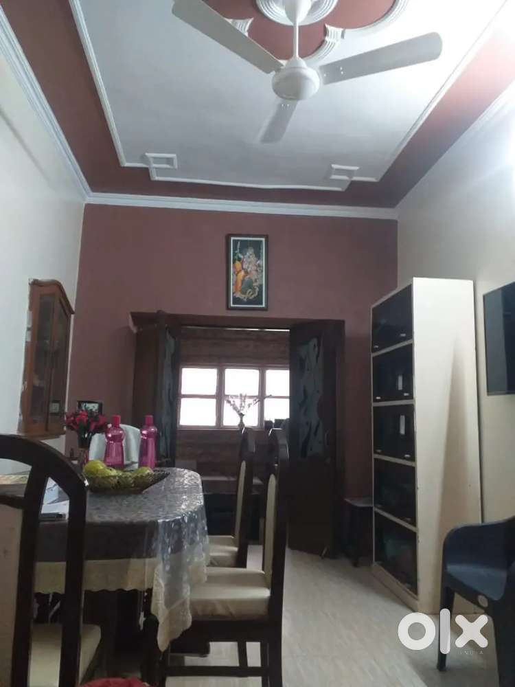 4 Bhk Ground Floor  Ada Flat in AllahPur Near munna sweet house