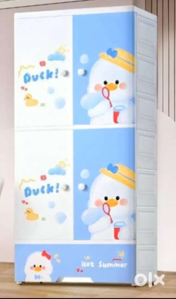 Folding plastic cupboard