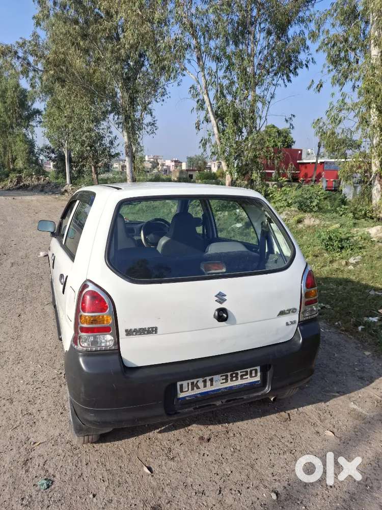 Single hand running car Lxi variant