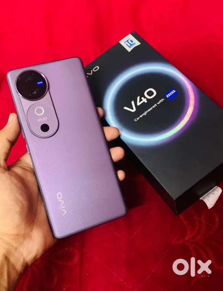 Vivo v40 8gb 256gb