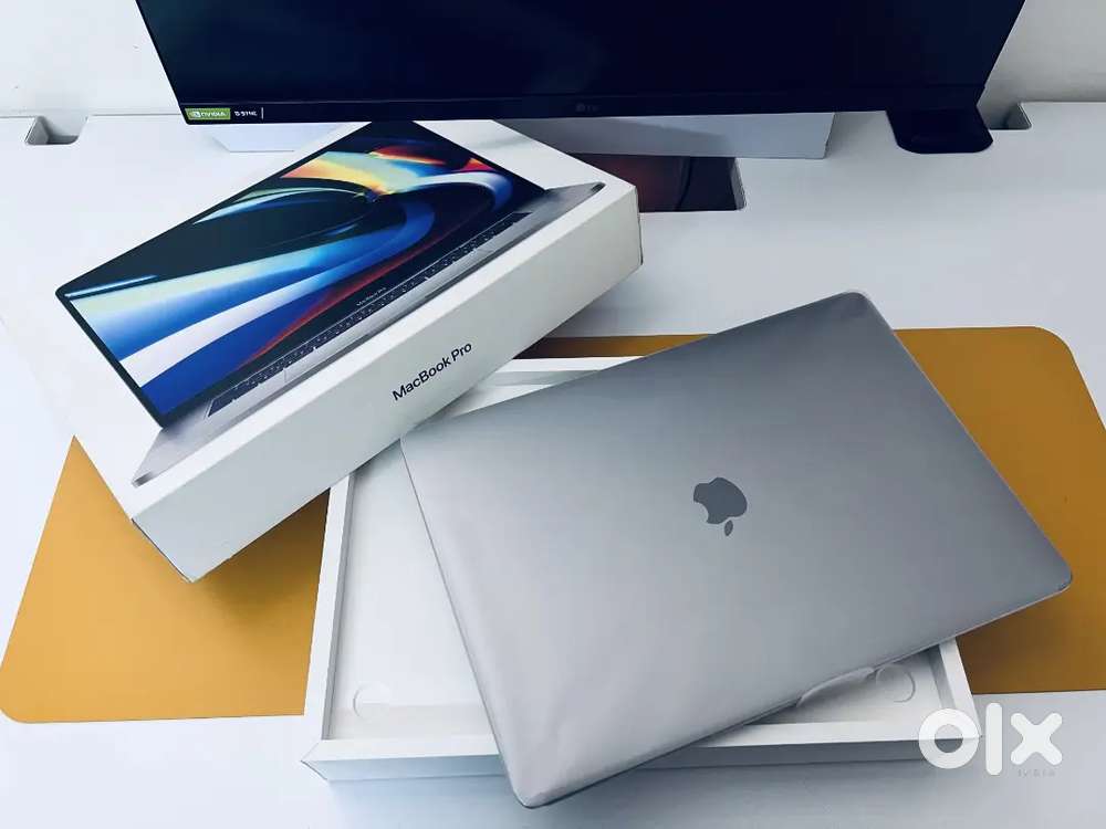 MacBook Pro 2021, 16inch, i7, 16GB RAM,  512GB SSD, Graphics 5.5GB