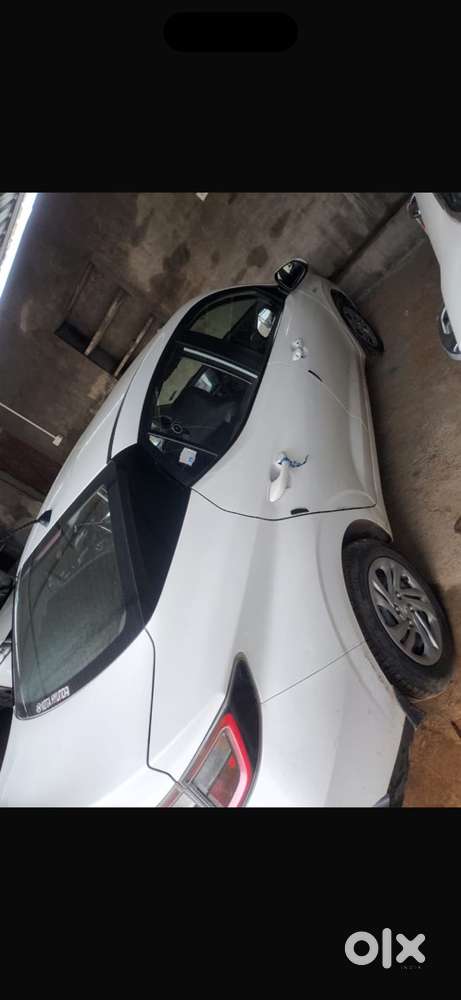 Hyundai Aura 2021 CNG & petrol 66000 Km Driven