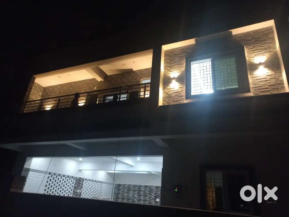 FULLY NEW HOUSE ONLY FOR FAMILY OR WORKING JOB HOLDERS