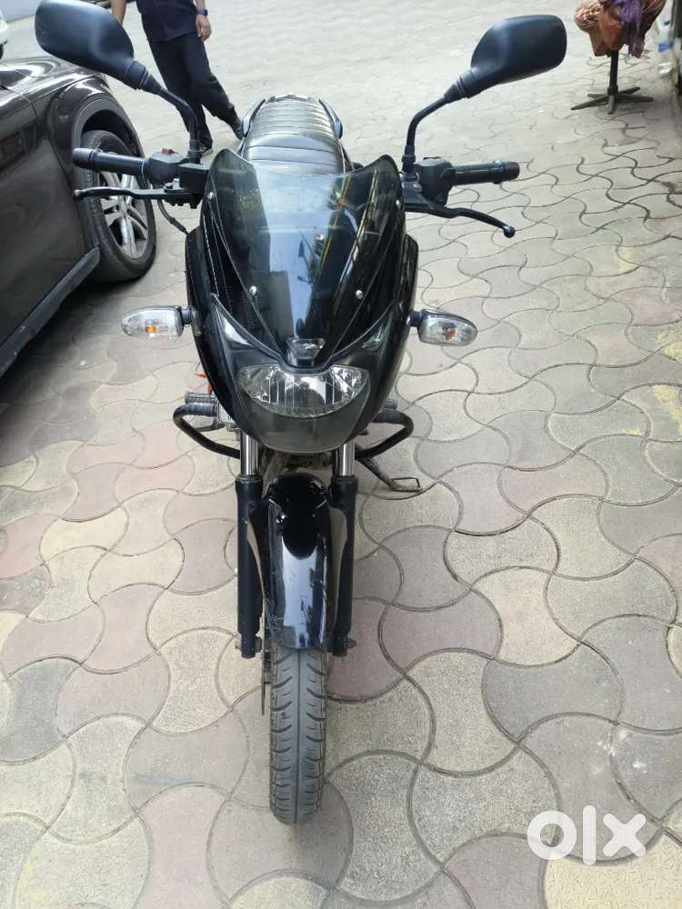 Tip top condition millage 40 to 45, front nd rear tyre are new