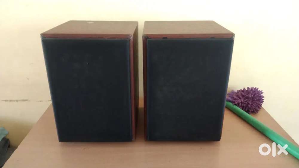 Speakers for sale immediately