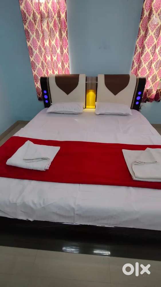 Blue Umbrella guest House rent pure noth indian food