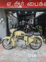 ROYAL ENFIELD CLASSIC 500cc  Desort storm