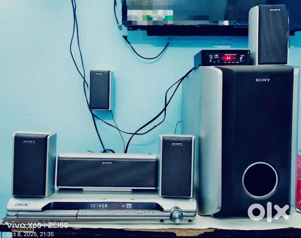 Sony home theatre system 5.1 channel and Sub woofer with Bluetooth box