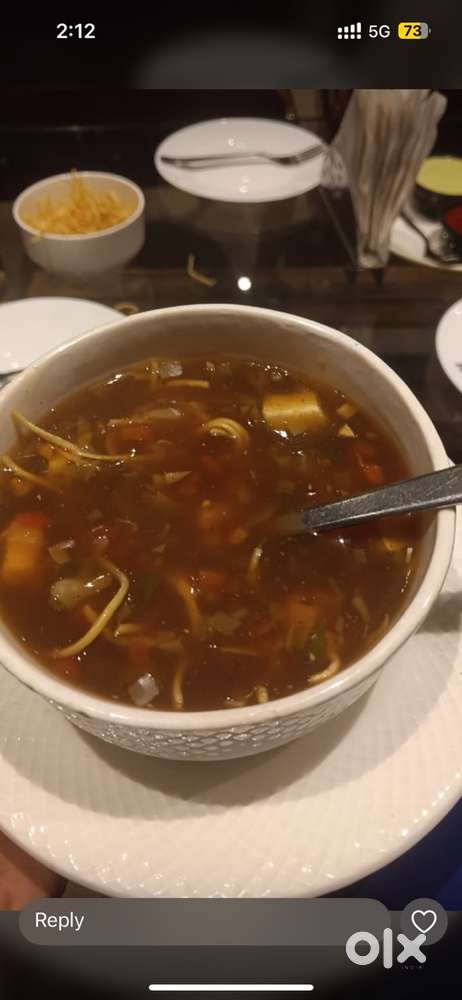 Serive lye ldake di load restaurant uper