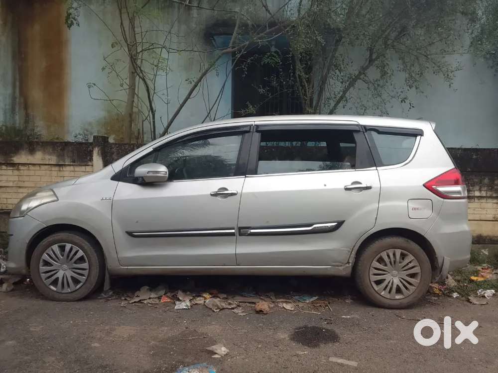 Maruti Suzuki Ertiga 2013 Diesel 100000 Km Driven