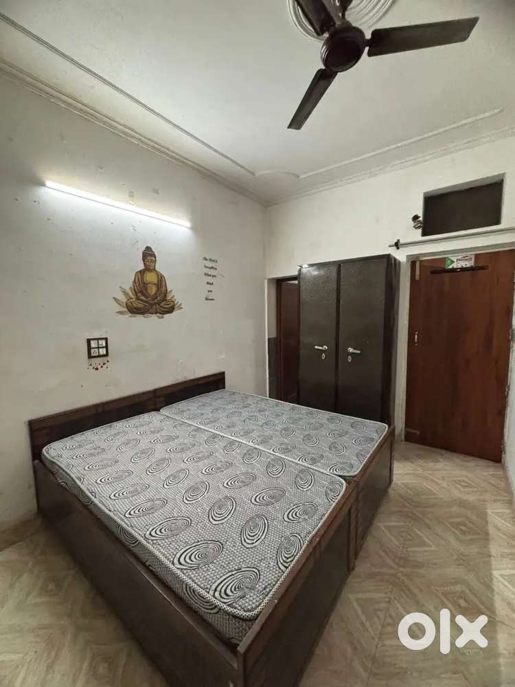 Fully Furnished Independent Room available