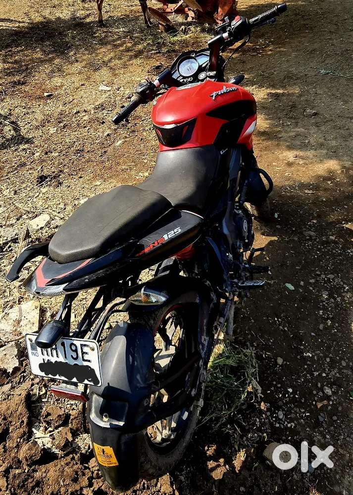 Bajaj NS125