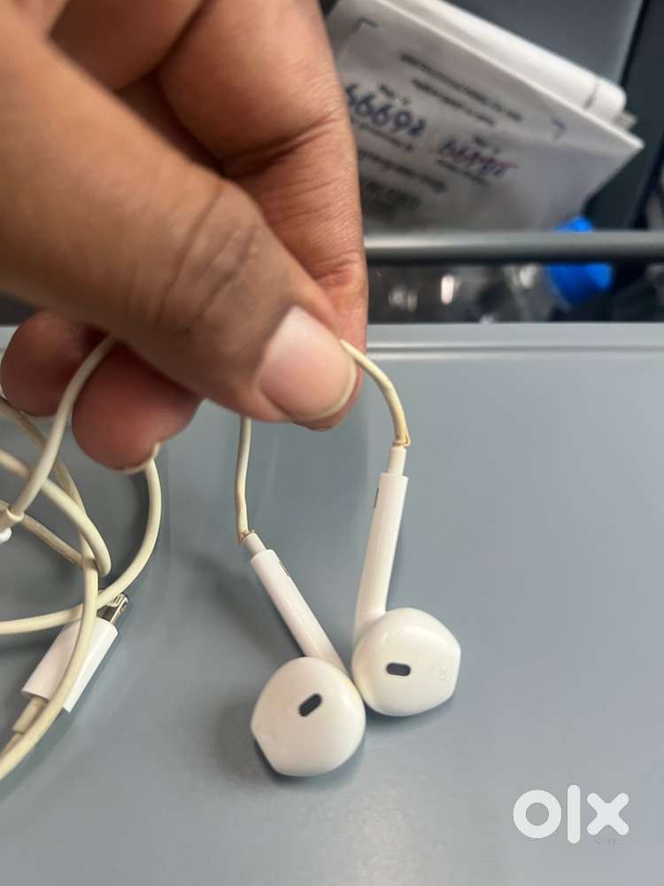 Iphone headphone
