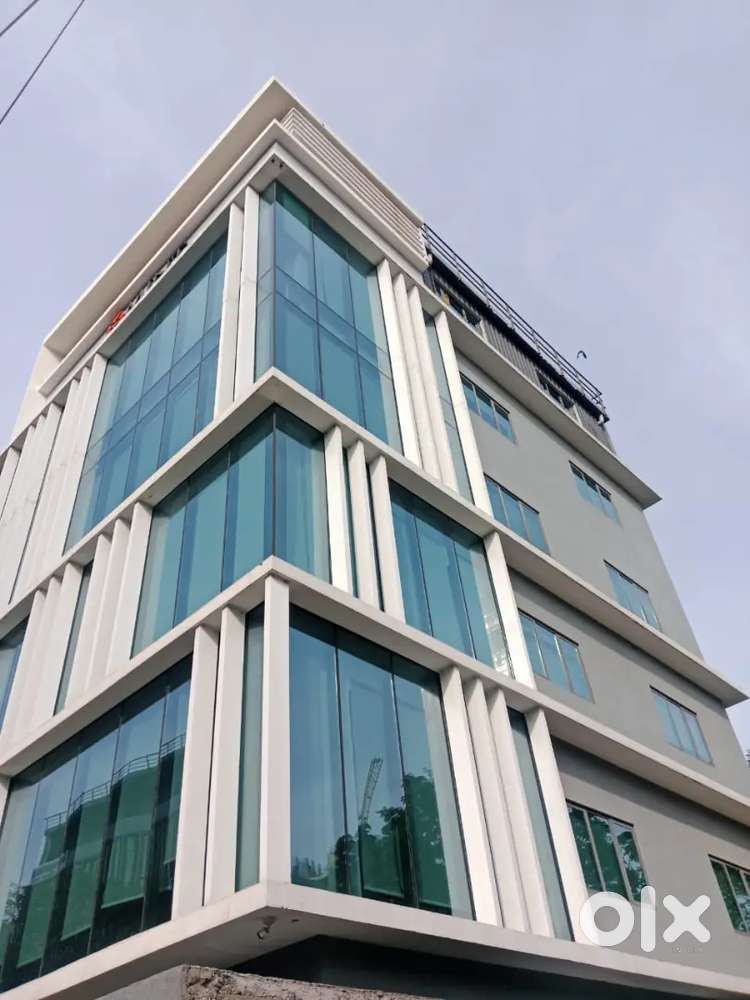 CHENNAI PRIME LOCATION COMMERCIAL PROPERTY FOR SALE