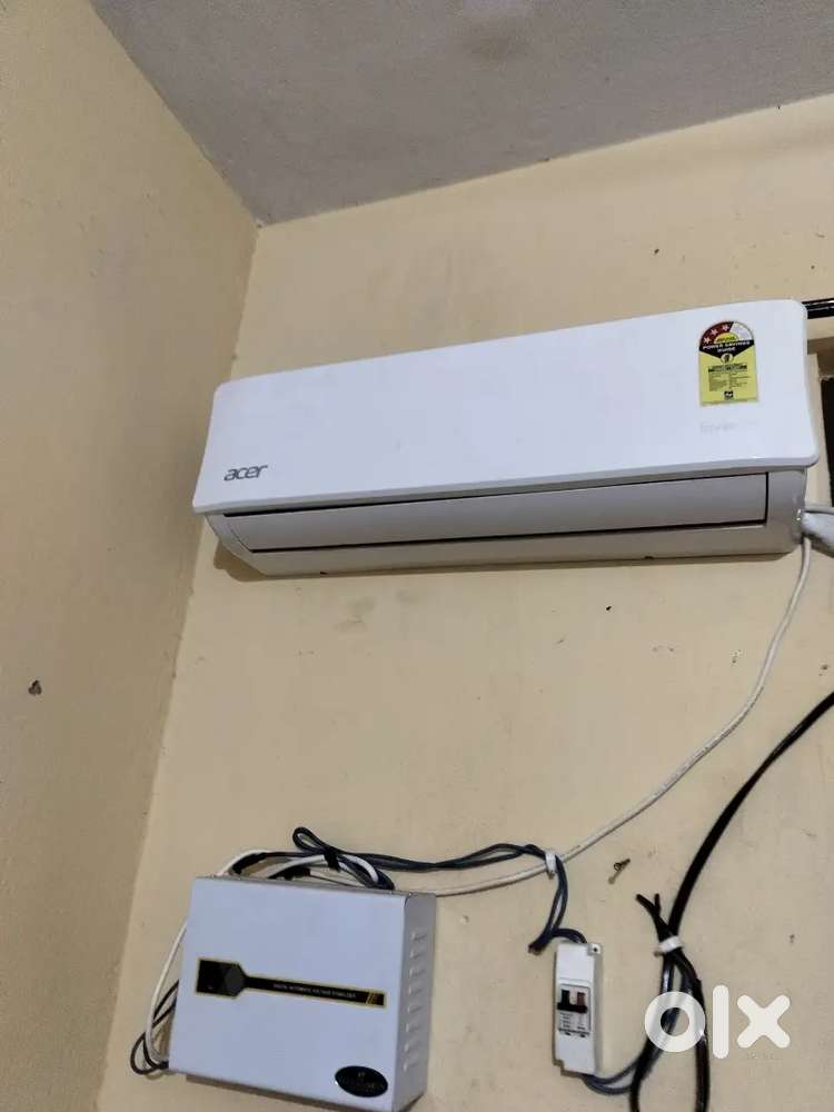 Acer new ac 2 ton )3 month old