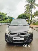 Hyundai i10 Sportz AT, 2011, Petrol