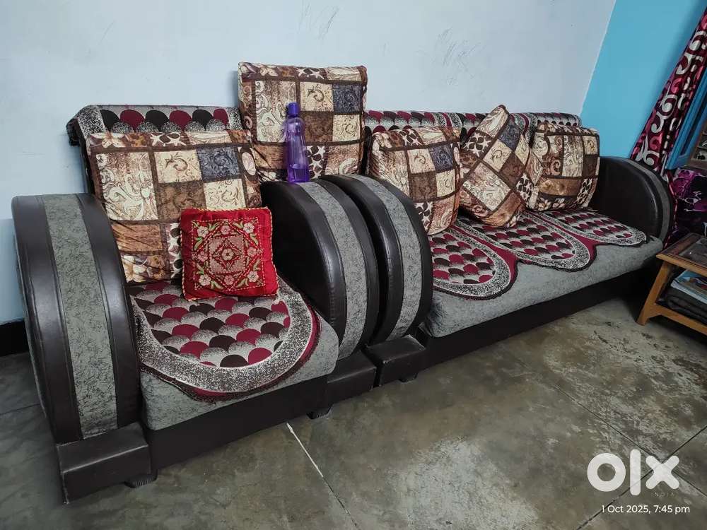 5 seater sofa