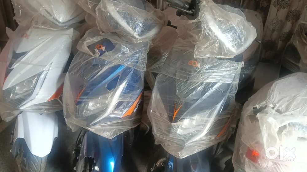 Electrician required