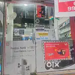 3 Counters with Heavy Front Door & Partition Glass Excellent Condition