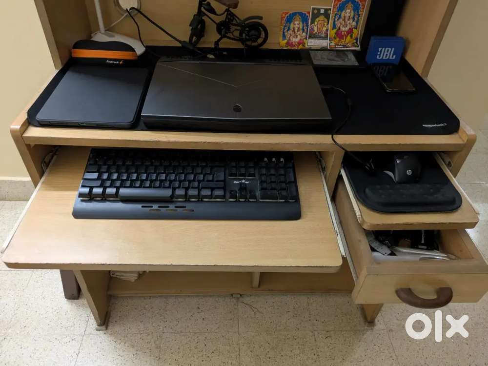 Study/Computer Table for Sale