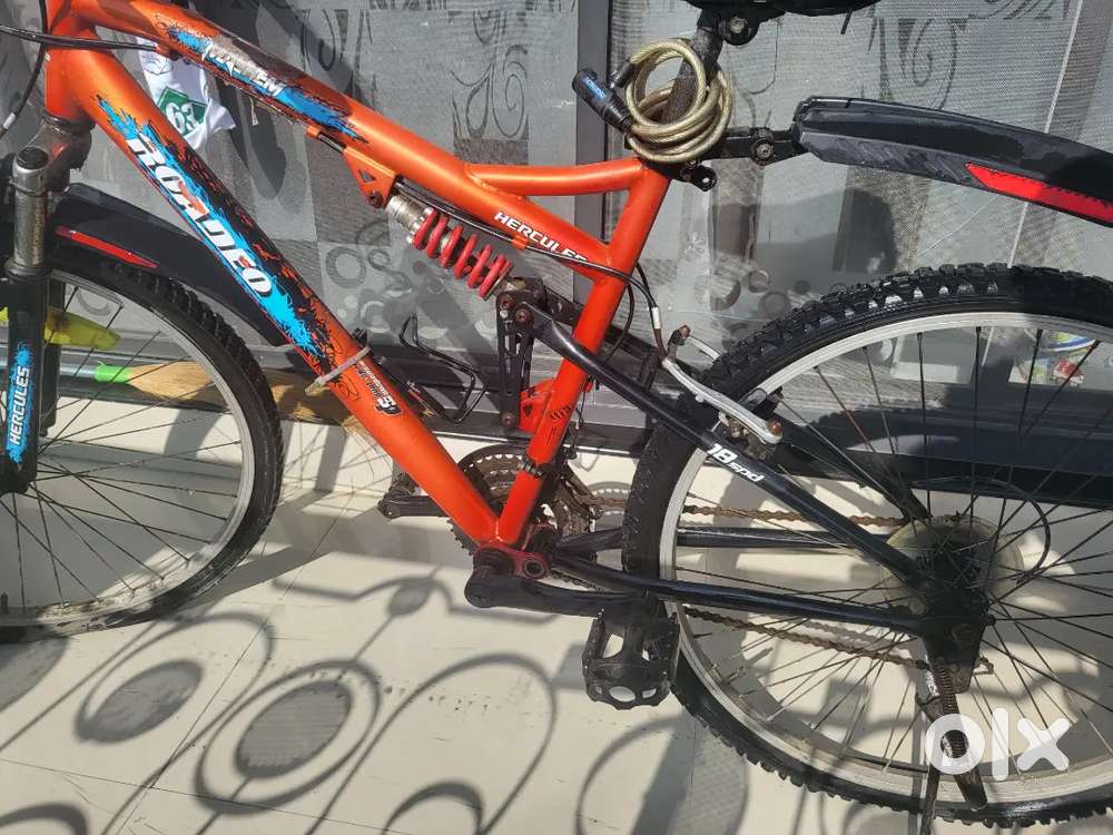 Hercules Top Gear Cx + 26 Inches Wheel Size 21 Gear Steel Frame 17 ,