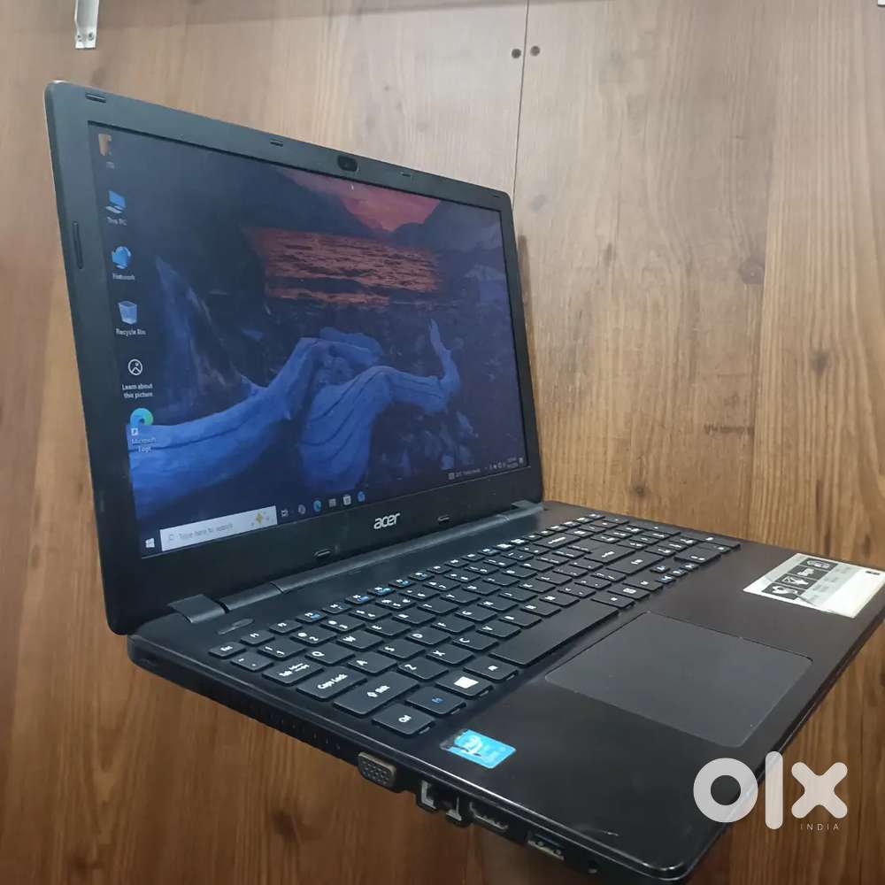 Acer Intel Core i5 5 th Gen 
4 GB Ram 
500 GB HDD
 15 .6 Screen