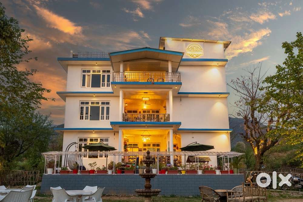 Housekeeping & Service Assistant