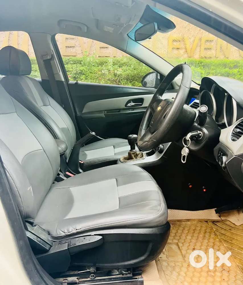 Chevrolet Cruze 2011 Diesel 125000 Km Driven