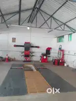 Car wash & service worker