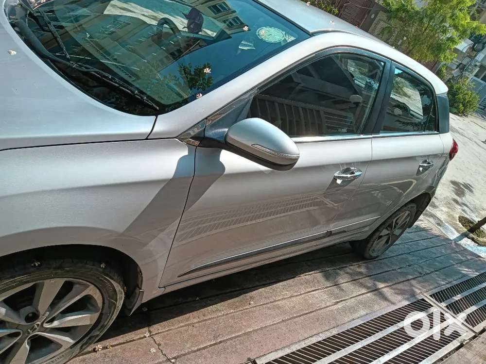 Hyundai Elite i20 2015 Diesel 126000 Km Driven