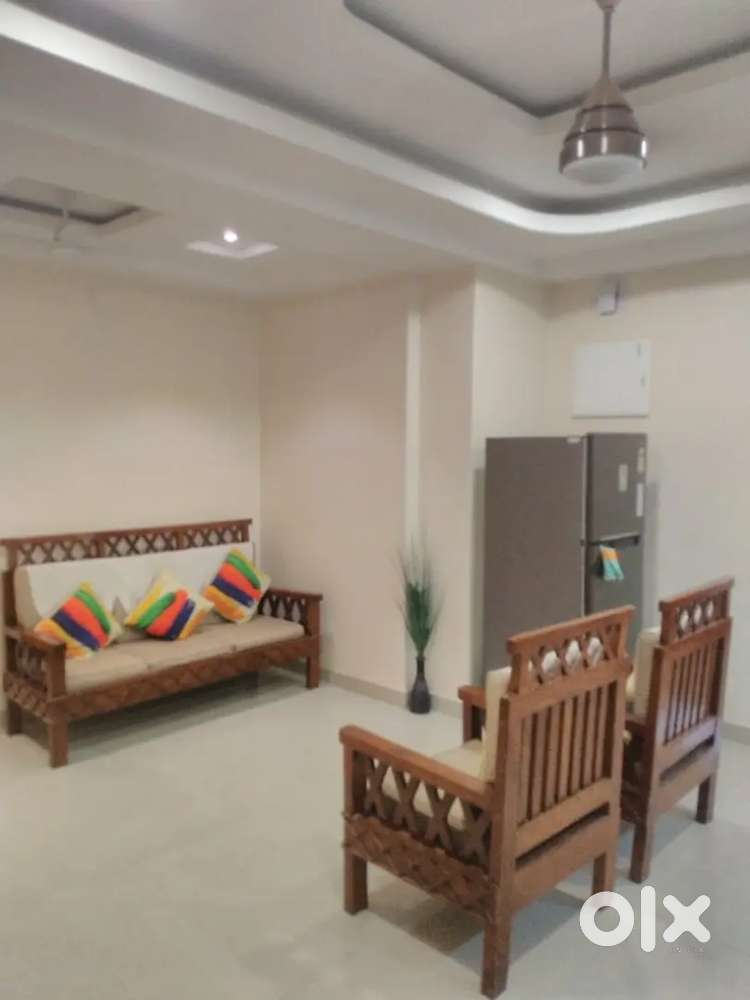 Ready to move flat for sale