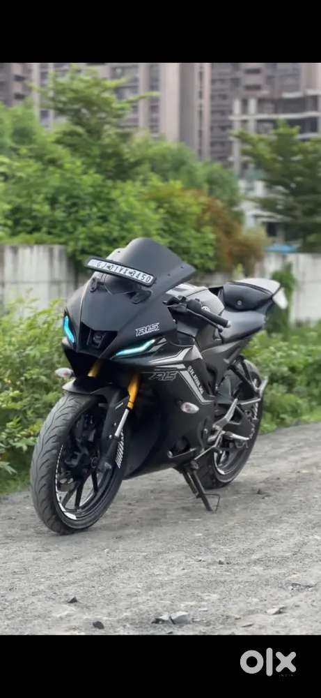 LOOK IS VERY GOOD & pikup is faster & milage also perfect