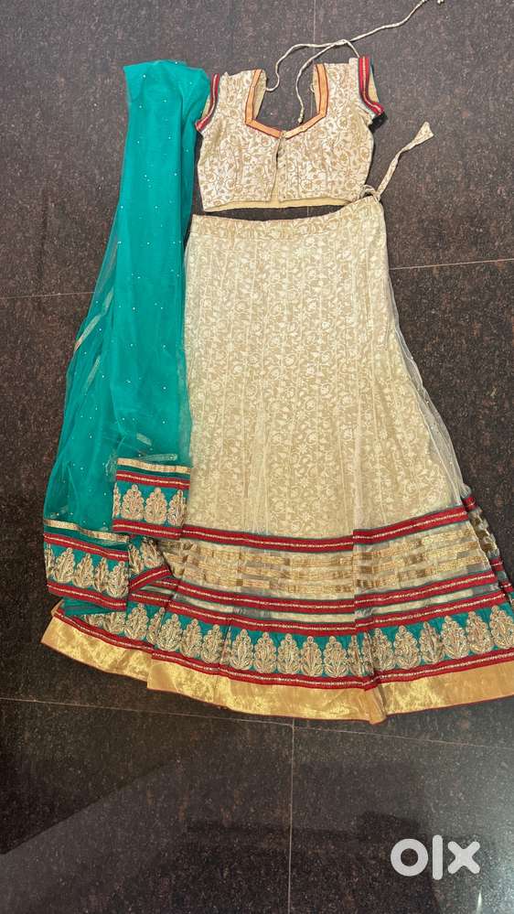 Elegant Cream & Teal Embroidered Lehenga with Dupatta